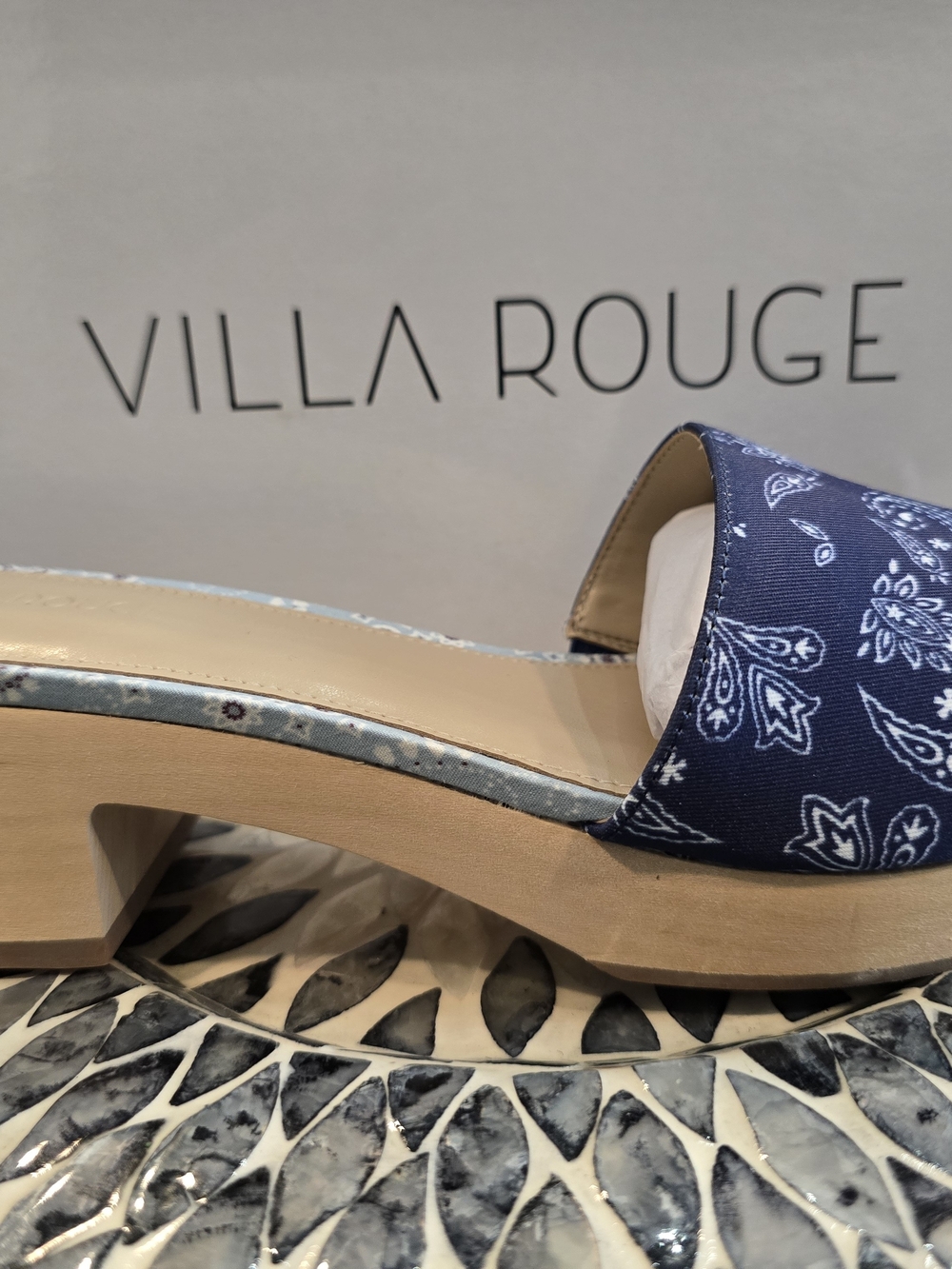 NIB Villa Rouge Women's Navy Bandana Slide Sandal 8.5